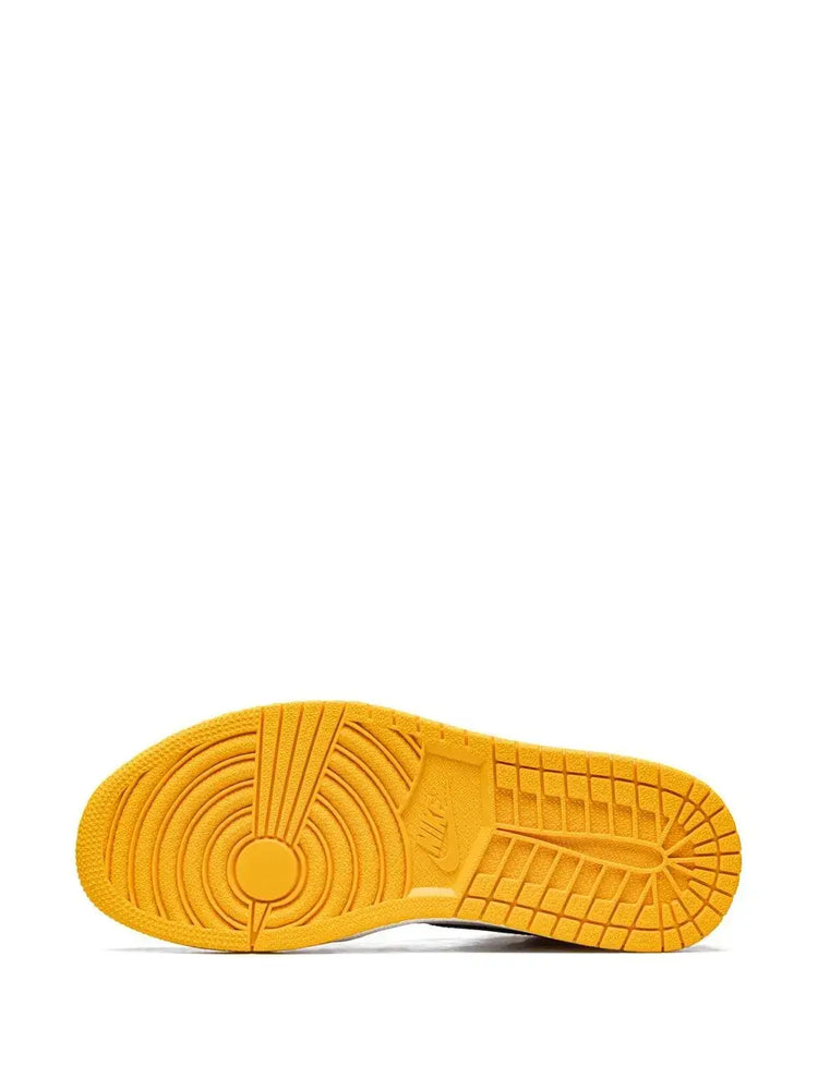 Shop Air Jordan 1 High OG Taxi sneakers for premium leather, bold colorway, and classic design. Air Jordan 1 High OG Taxi sneakers elevate any look.