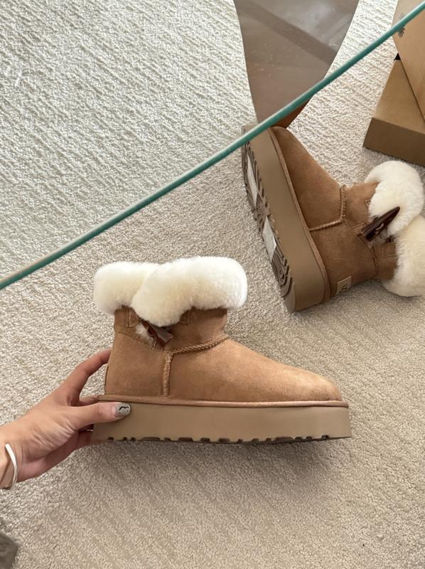 UGG Women's Winter Boots with Platform Sole at Volonka.