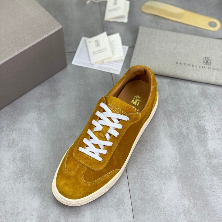 Brunello Cucinelli Leichte Sneaker aus Wildleder