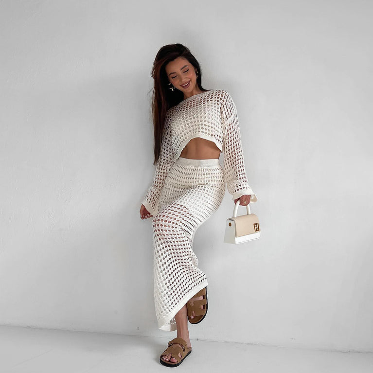 Elegantes zweiteiliges Set aus gestricktem Rock mit Lochmuster
