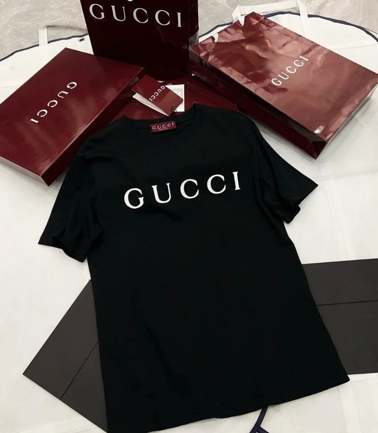Gucci Unisex Must-have Designer-Logo-T-Shirt