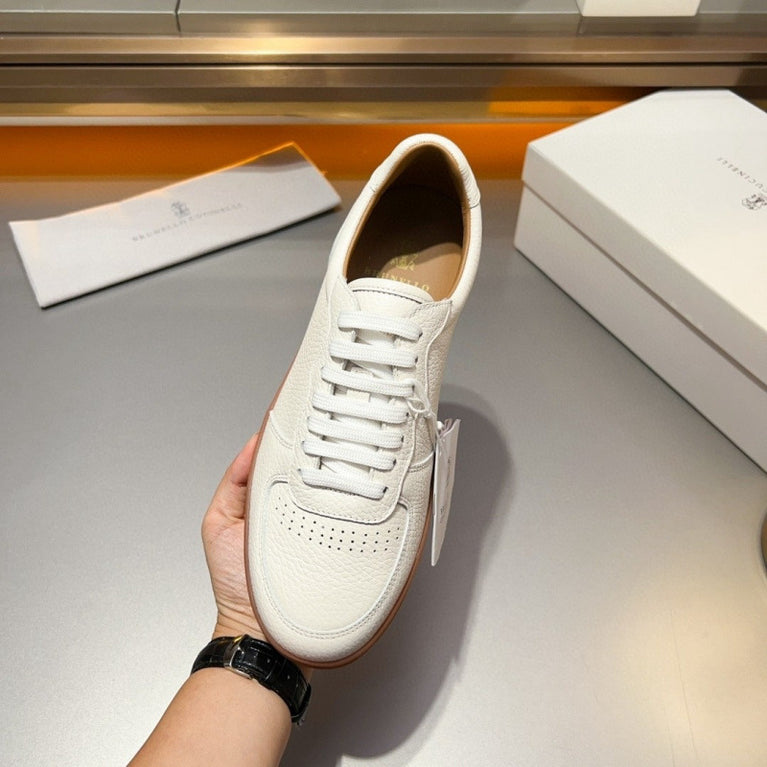 Brunello Cucinelli Leichte Sneaker aus Wildleder