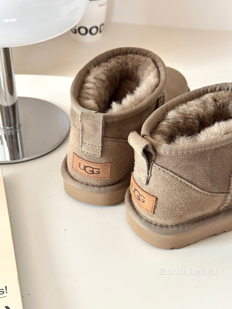 UGG Classic Ultra Mini Women's Warm Wool Snow Boots