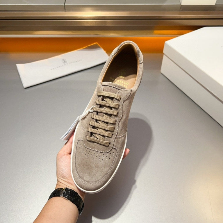 Brunello Cucinelli Leichte Sneaker aus Wildleder