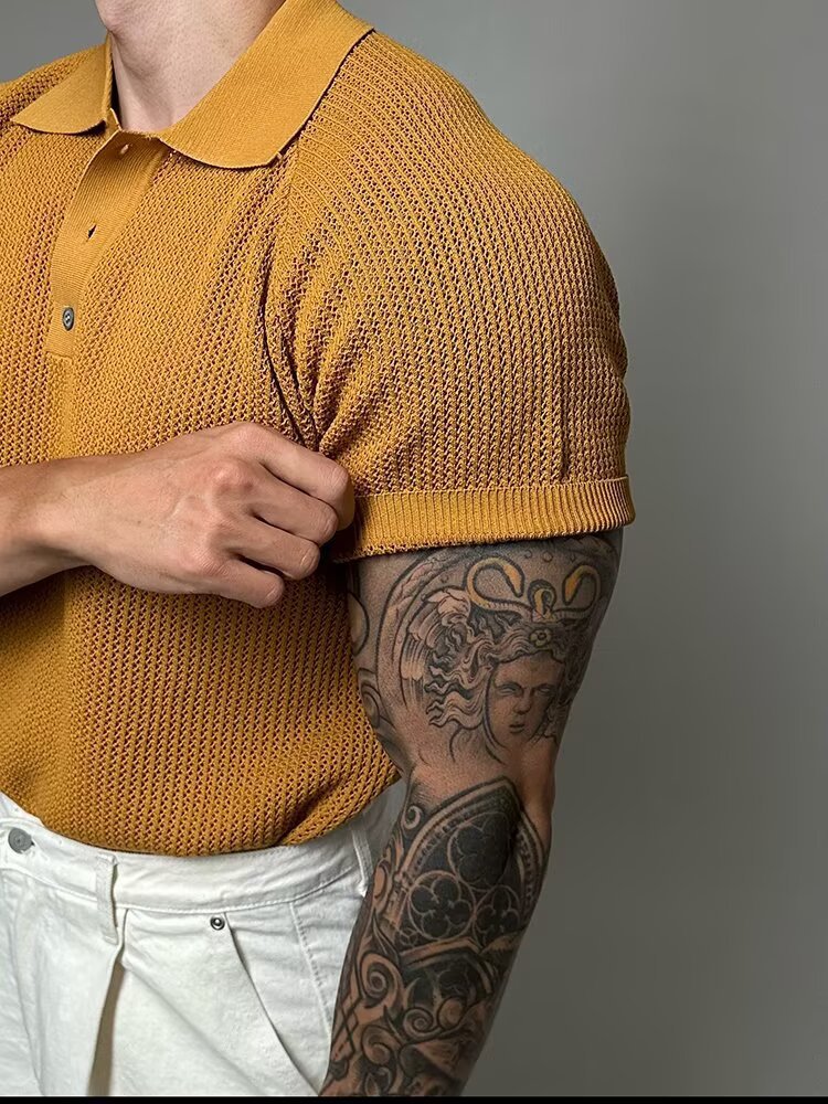 Klassisches Strickpolohemd für Herren im gehobenen Stil