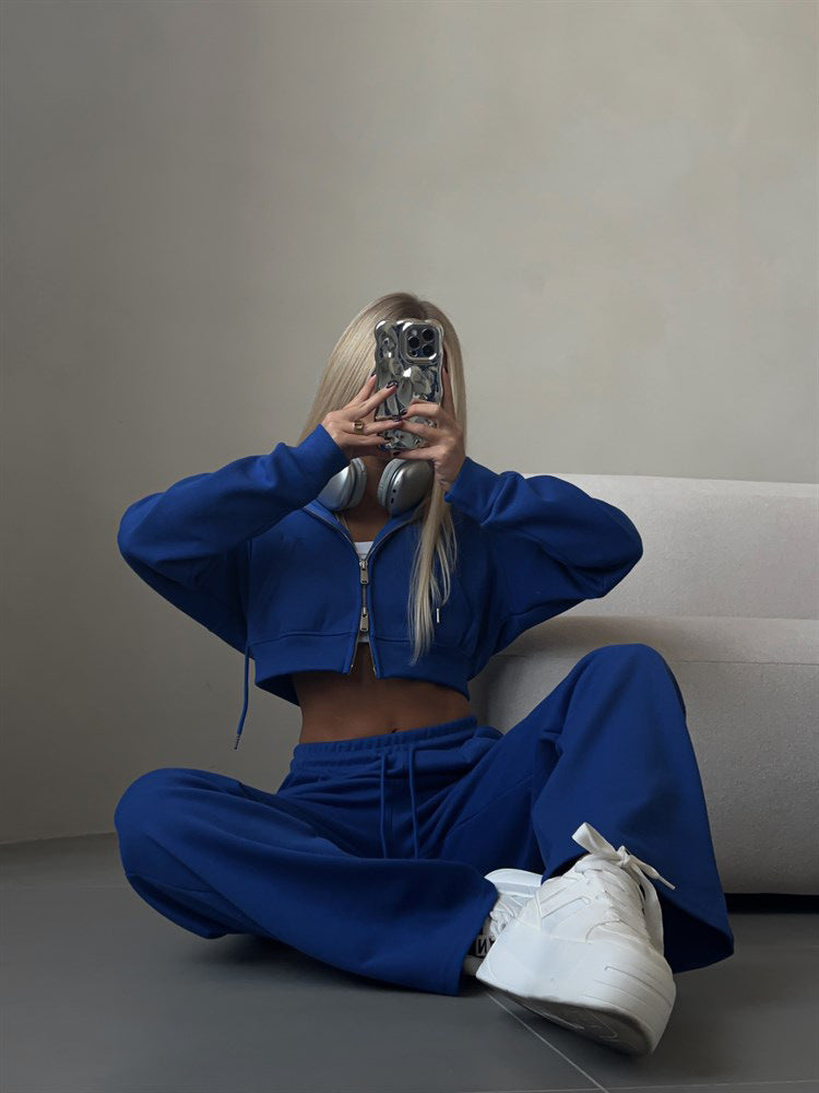 Damen-Set aus Kapuzenstrickjacke und Schnür-Jogginghose