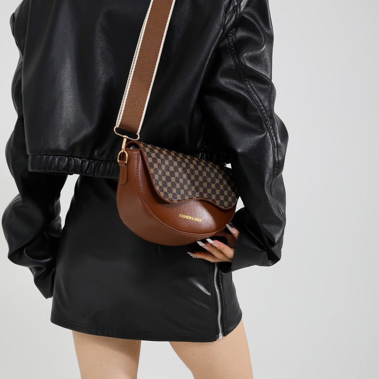 Niche Clover & Leopard Pattern Crossbody Bag