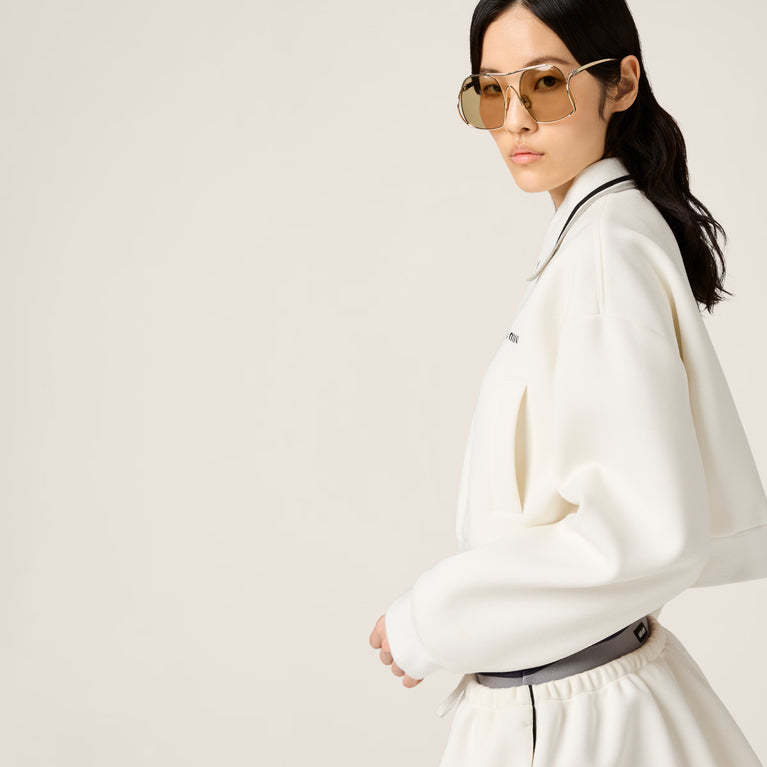 Miu Miu Set aus weißer, kurzer Jacke und bauschigem Rock