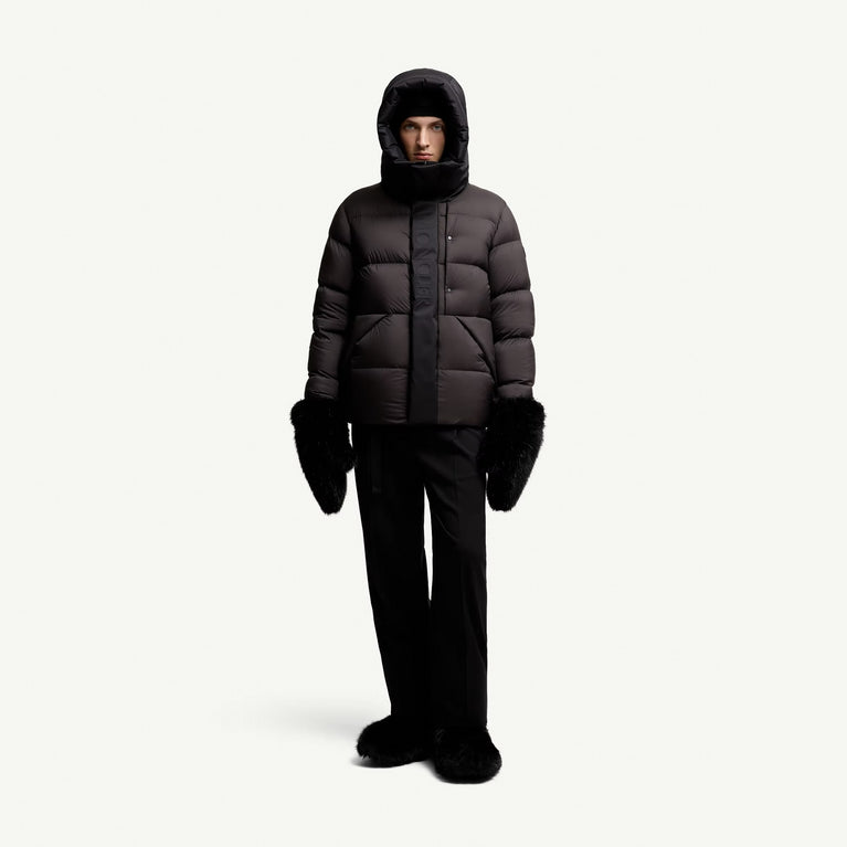 Moncler Madeira Men's Stylish & Warm Hooded Down Jacket