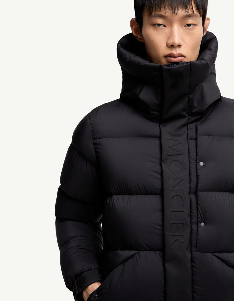 Moncler Madeira Men's Stylish & Warm Hooded Down Jacket