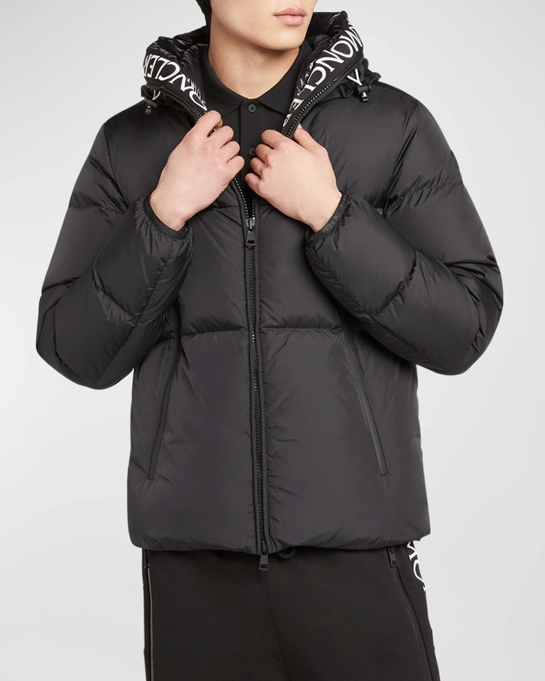 Moncler Montcla Short Down Jacket