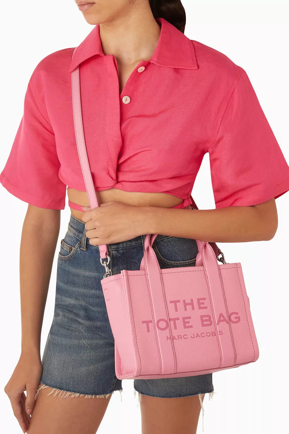 Marc Jacobs Shopper Tote Bag Leather Pink Rosa displayed against a white background, highlighting its chic design.