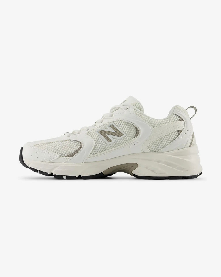New Balance 530 Sneaker White Beige