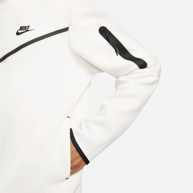 Nike Sportswear Tech Fleece Hoodie & Joggers Set White worn by a model, showcasing modern sportswear style.