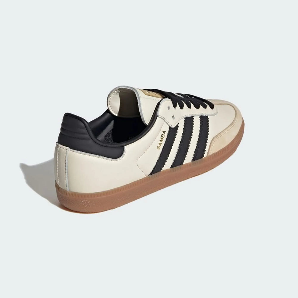 Adidas SAMBA OG Cream White Sneaker featuring a cream leather upper and black stripes at Volonka