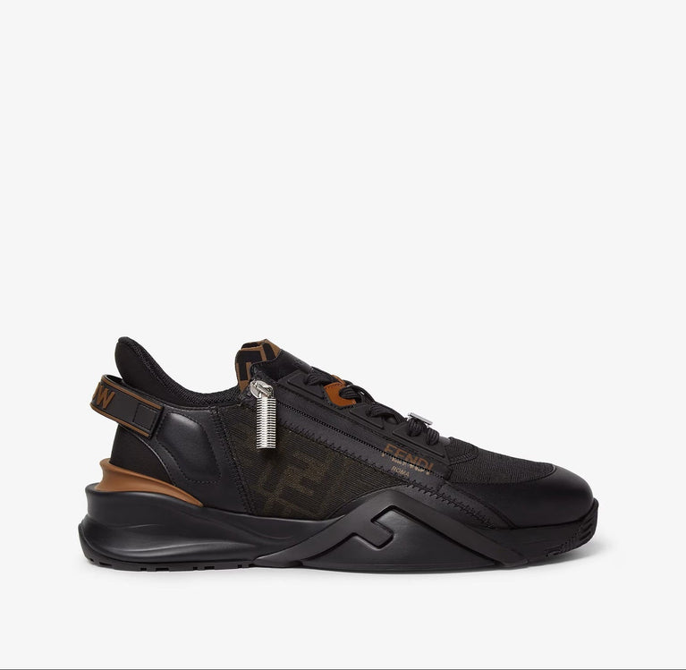Fendi Flow Low Leather Sneaker Black in a sporty design with contrasting details and a stylish silhouette.