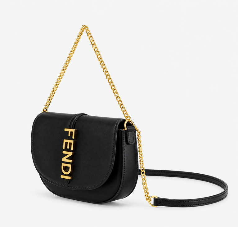 Fendi Carrying Chain Leather Shoulder Bag