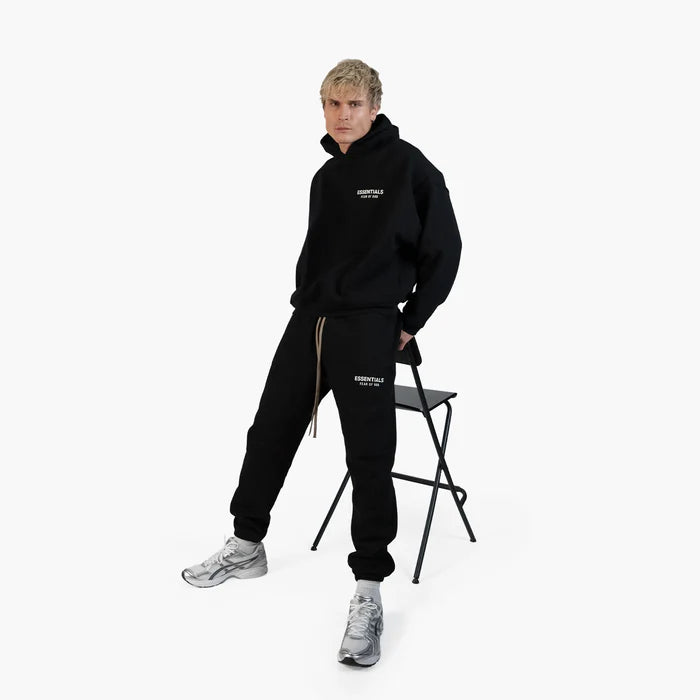 FEAR OF GOD ESSENTIALS Sweatpant in gray, featuring a comfortable fit and minimalist design for stylish loungewear. FEAR OF GOD ESSENTIALS Sweatpant in gray, featuring a comfortable fit and minimalist design for stylish loungewear. FEAR OF GOD ESSENTIALS Sweatpant in gray, featuring a comfortable fit and minimalist design for stylish loungewear. 