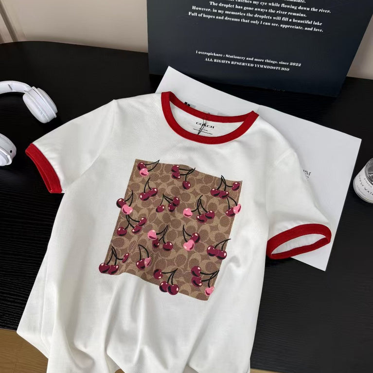 Coach explosive Kirsche Retro-T-Shirt