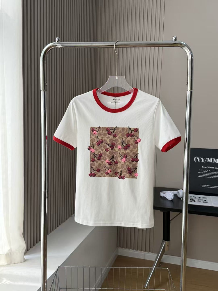 Coach explosive Kirsche Retro-T-Shirt
