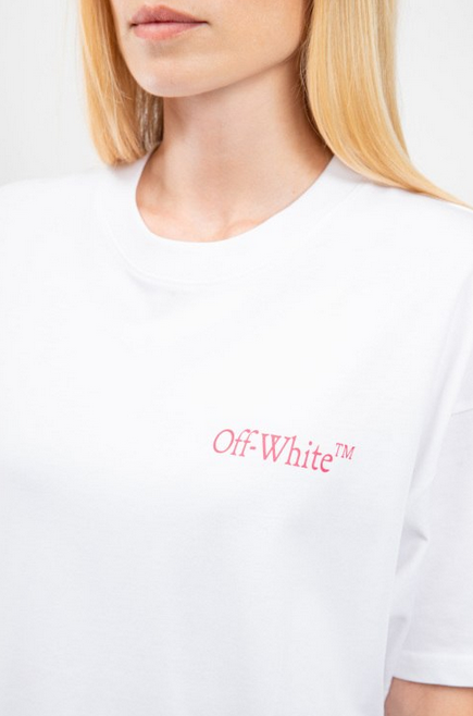 Off White Moon Cam Arrow Tshirt featuring a bold red graphic on a black backg