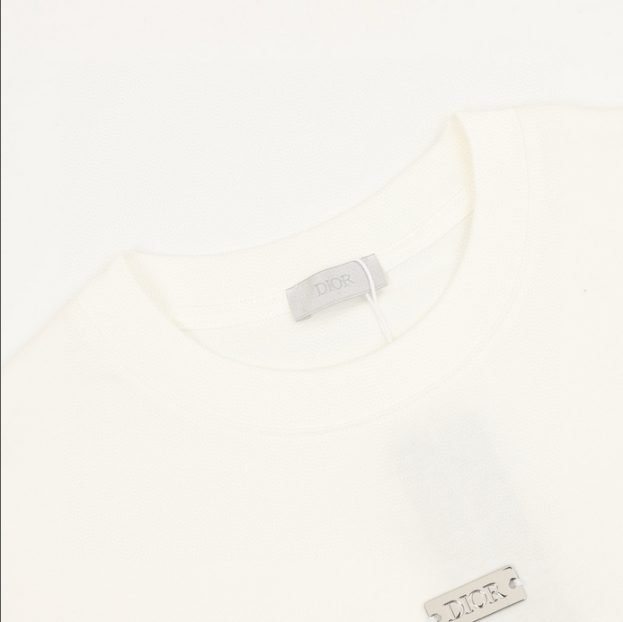 Dior Relax Fit Tshirt with Metal Logo on the Chest
