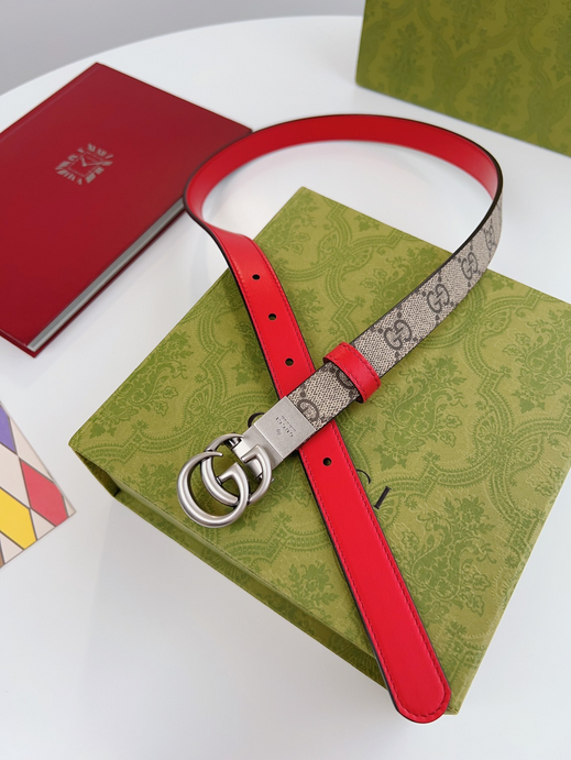 Gucci Leather Double G Reversible Belt