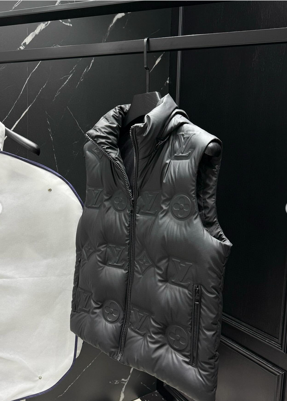 Men's Hooded Duck Down Vest Versatile Autumn Winter Jacket Black quilted vest with brand logo.