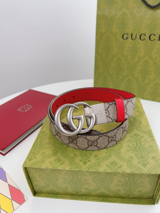 Gucci Leather Double G Reversible Belt