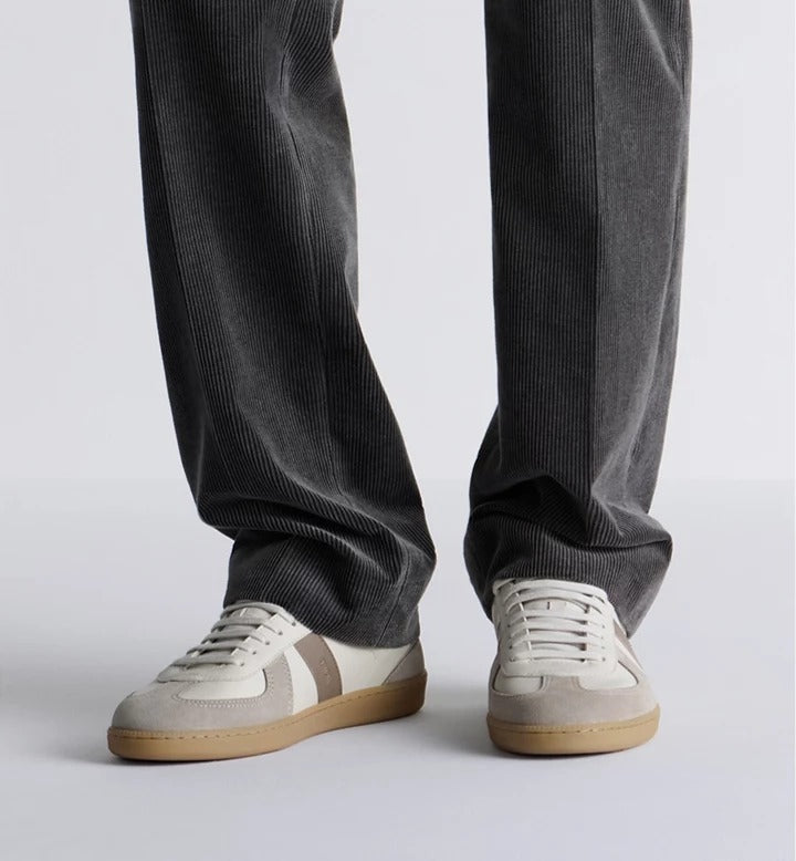 Dior B01 Matchpoint Sneaker Gray in White featuring a retro tennis design with gray and white accents at Volonka.