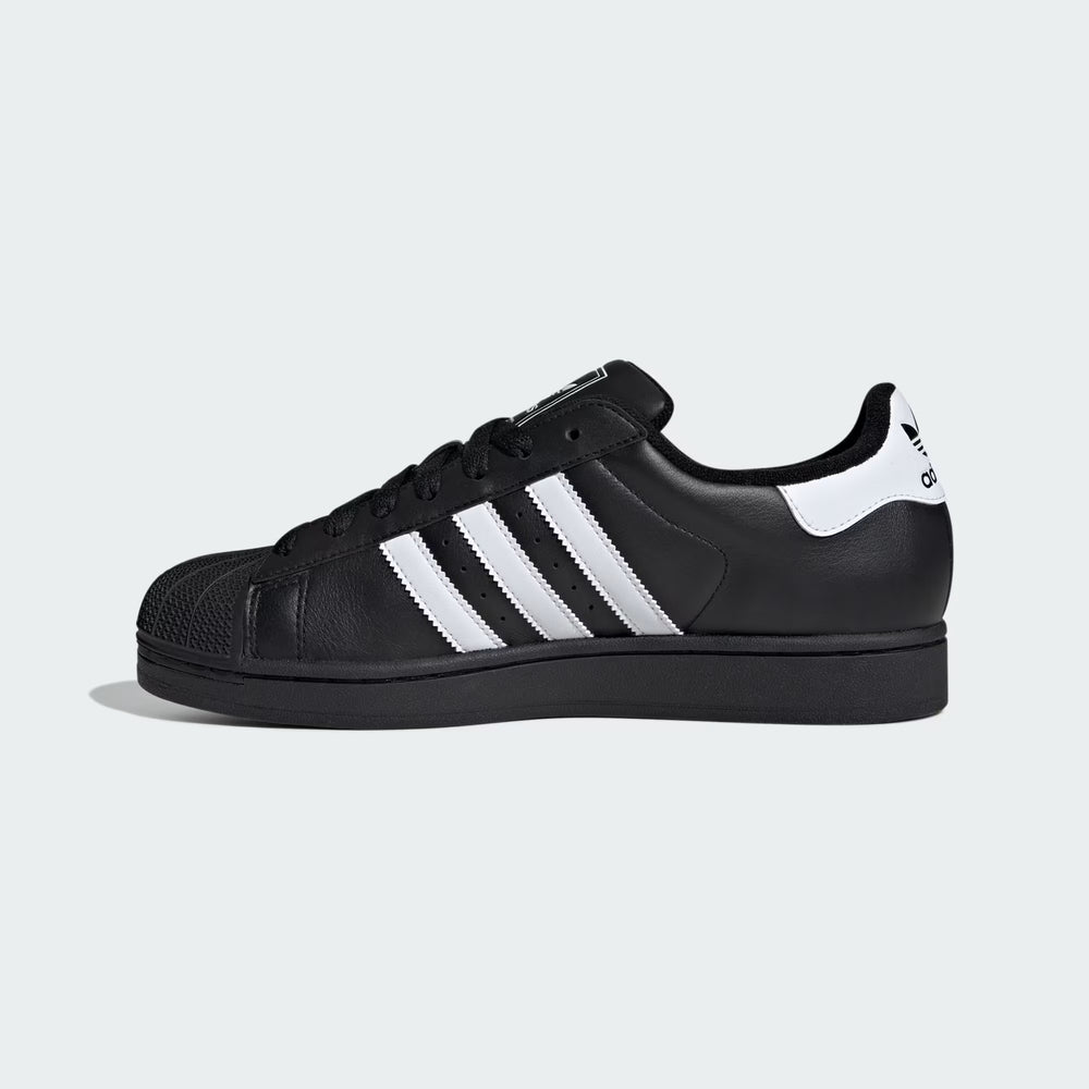 Adidas Superstar II Sneaker Black side view showcasing classic black and white design at Volonka.