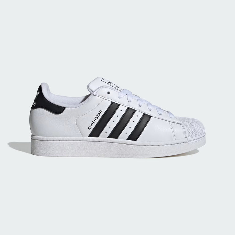 Adidas Superstar II Sneaker white side view with black stripes and rubber shell toe at Volonka.