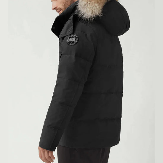Canada Goose Wyndham Parka Goose Men's Winter Jacket at Volonka. Black puffer jacket with fur hood