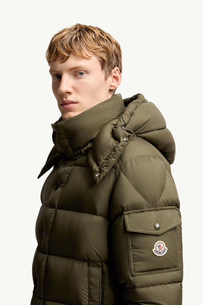 Moncler Maya 70 Hooded Short Down Jacket
