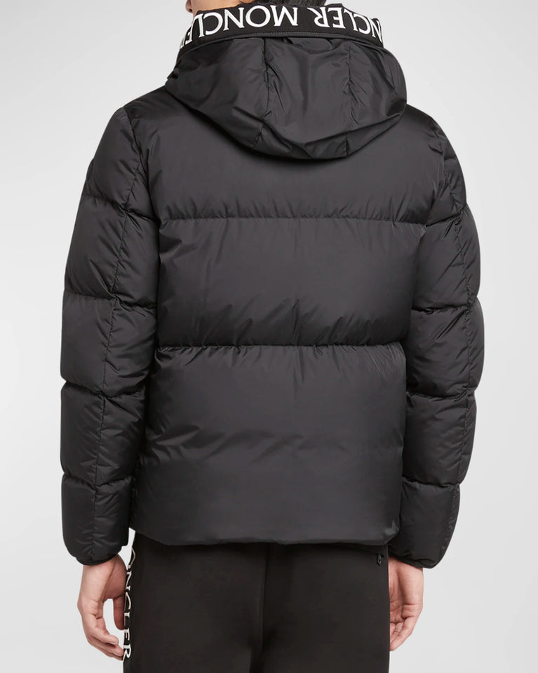 Moncler Montcla Short Down Jacket