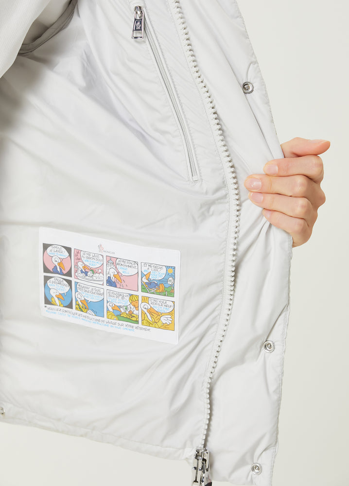 Moncler Maya 70 Hooded Short Down Jacket